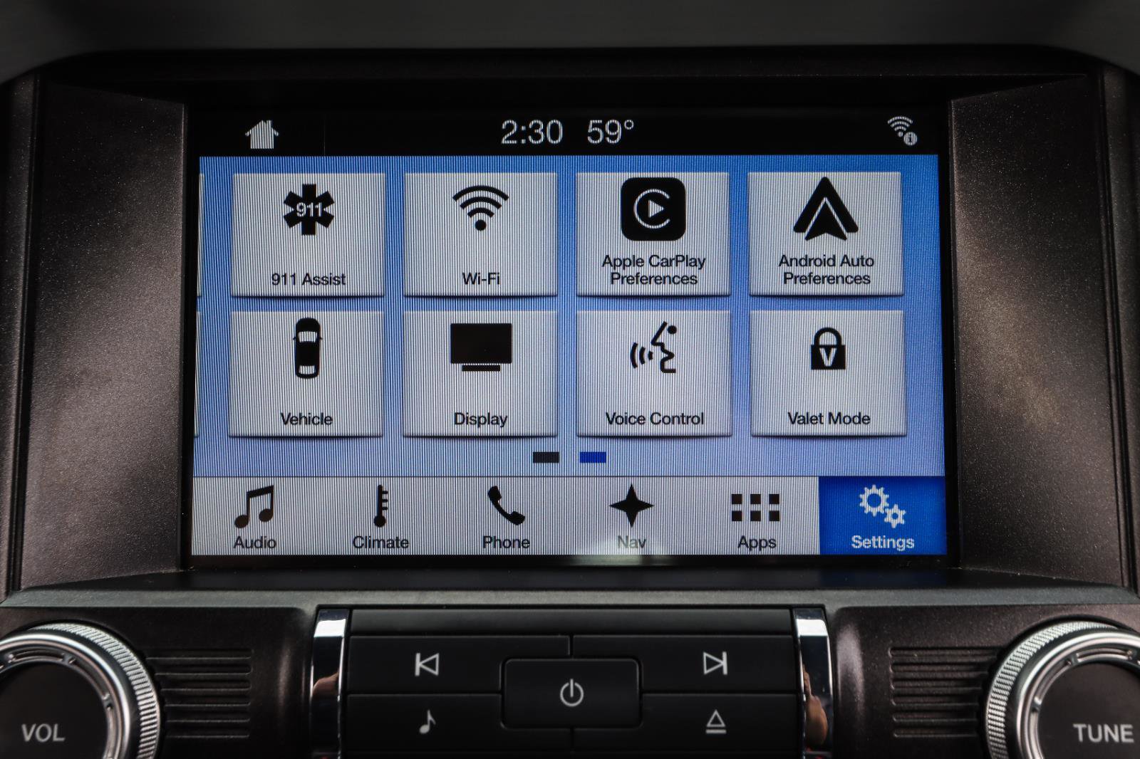 Used 2017 Ford Mustang Premium w/ Equipment Group 201A image 10