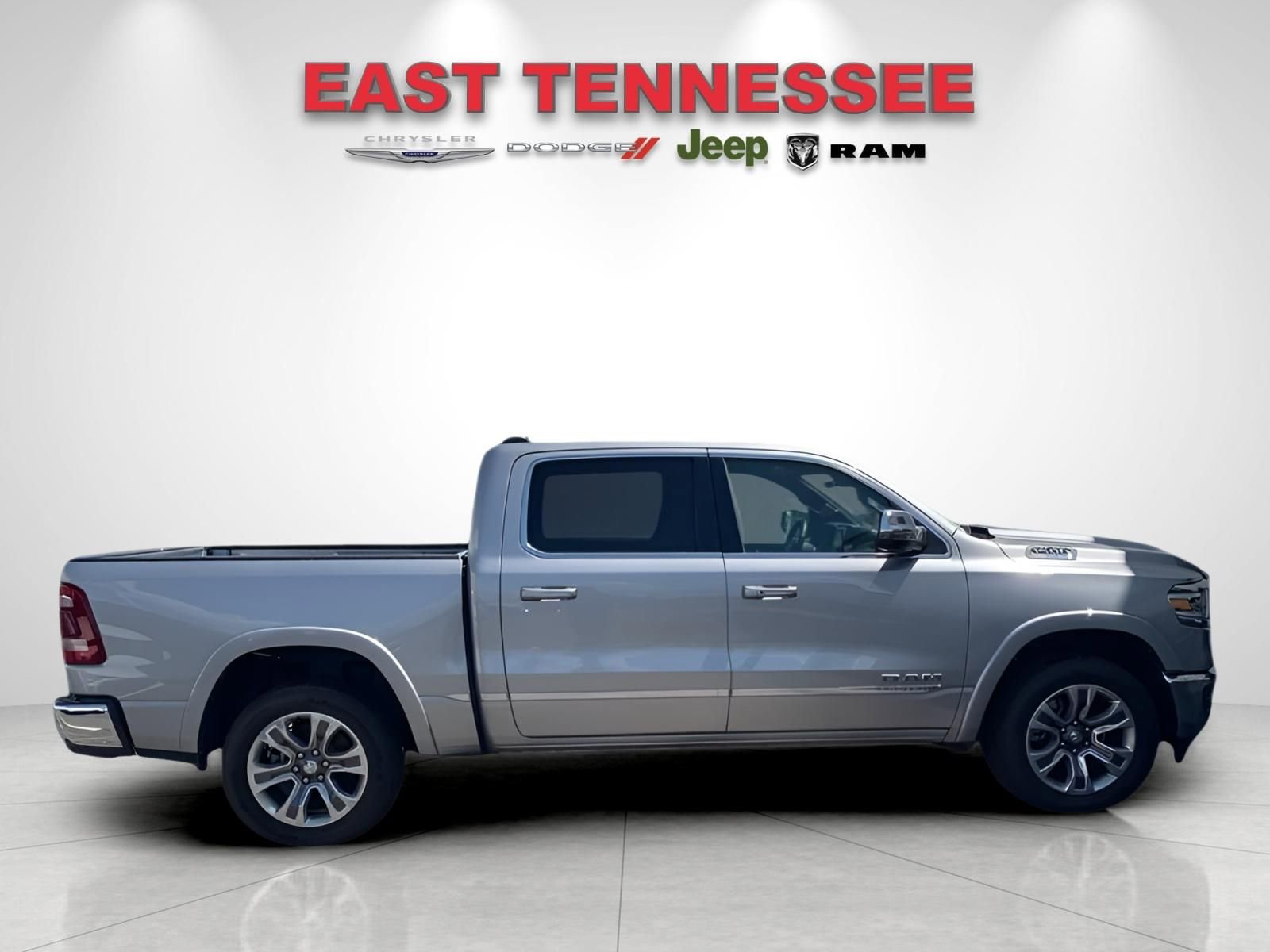 Used 2024 RAM 1500 Limited image 7