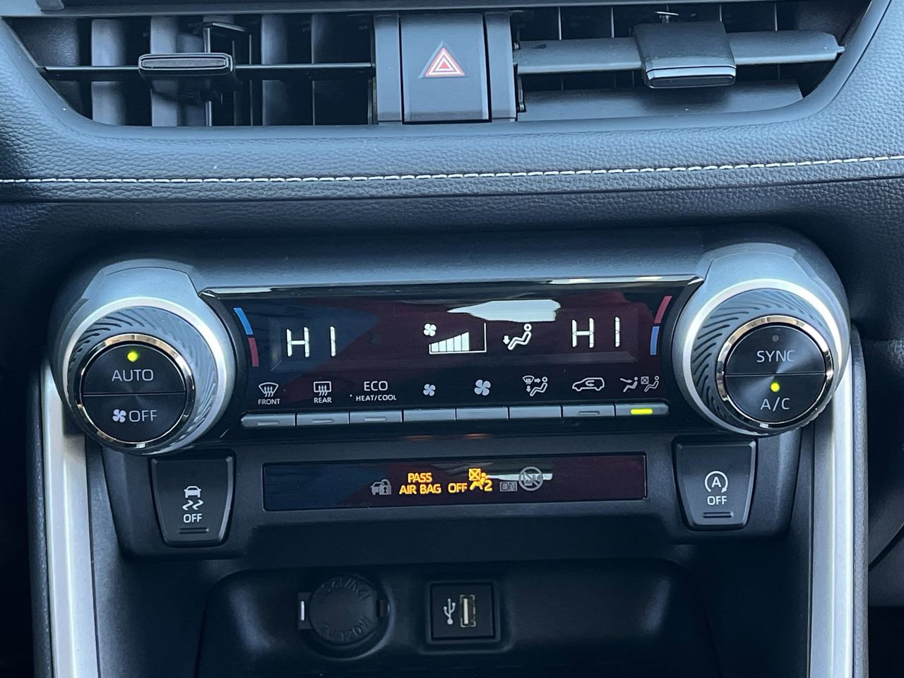 Used 2024 Toyota RAV4 XLE image 18