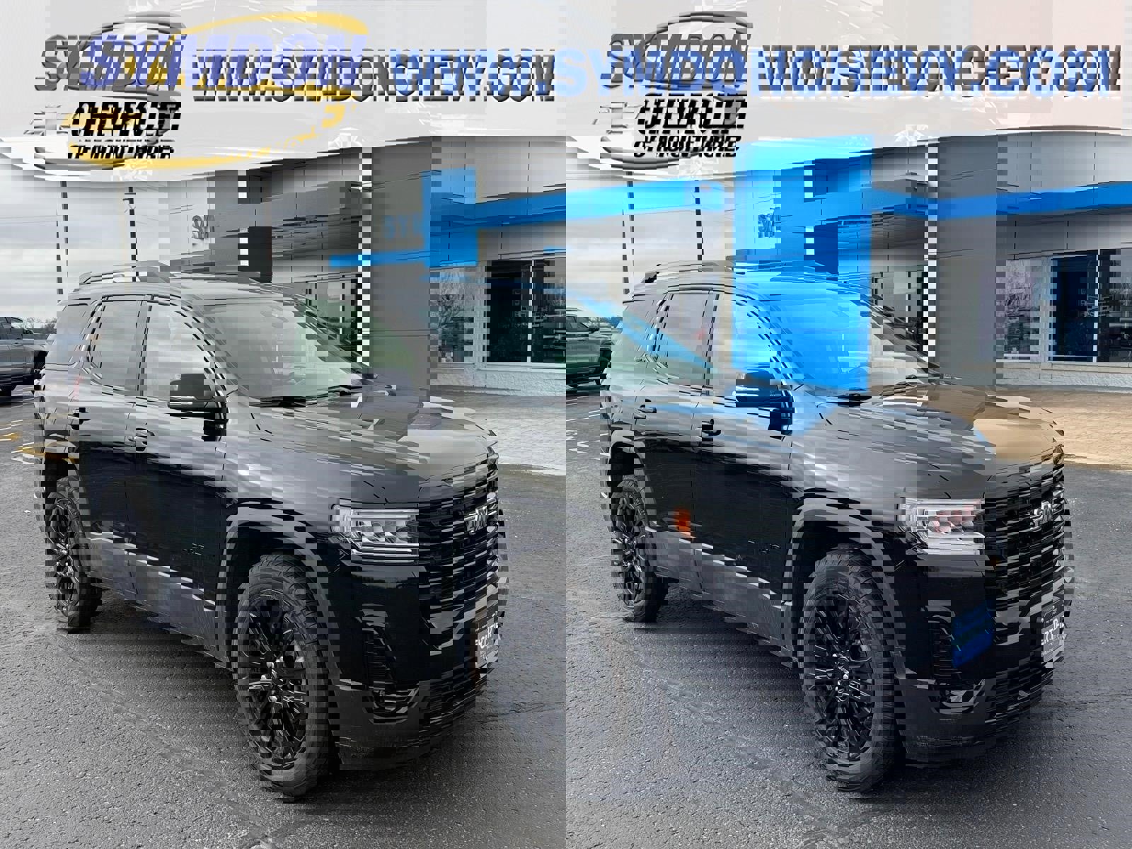 Used 2023 GMC Acadia SLT w/ Elevation Edition image 1