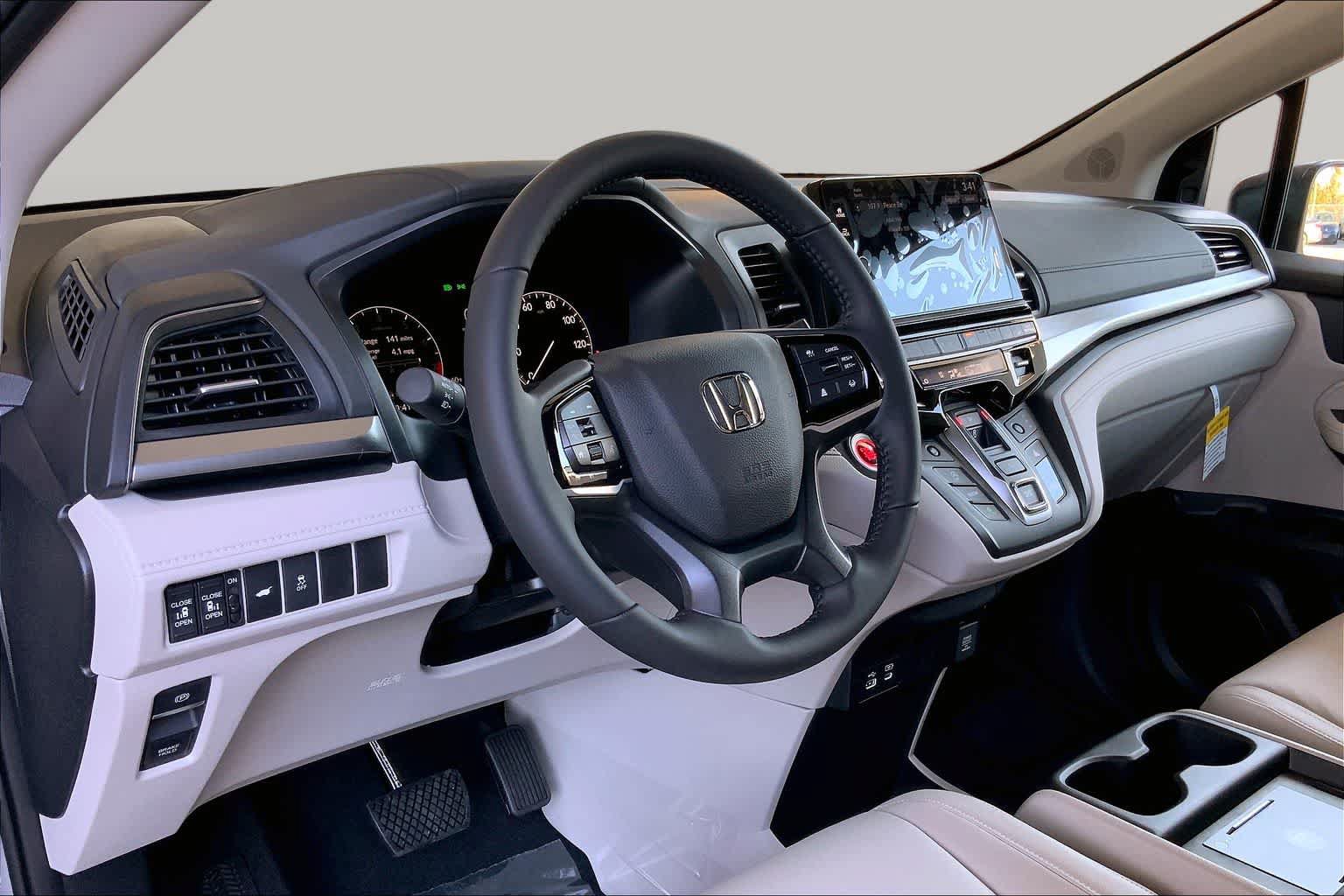 New 2026 Honda Odyssey EX-L image 9