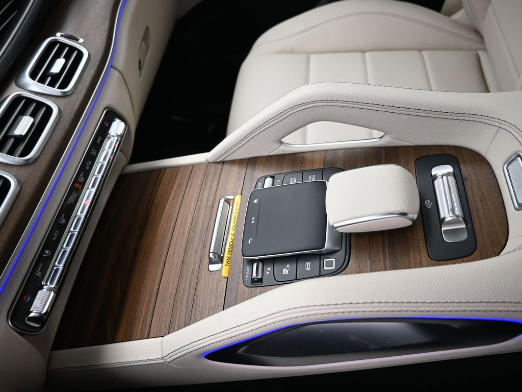 New 2025 Mercedes-Benz GLS 450 4MATIC image 17