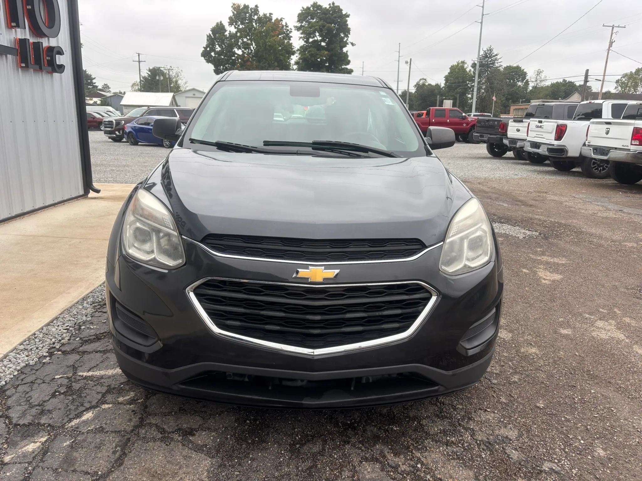 Used 2017 Chevrolet Equinox LS AWD/4WD image 12