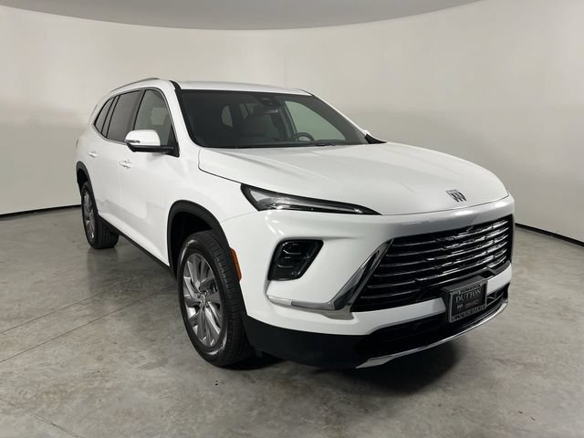 Certified 2026 Buick Enclave Preferred FWD image 2