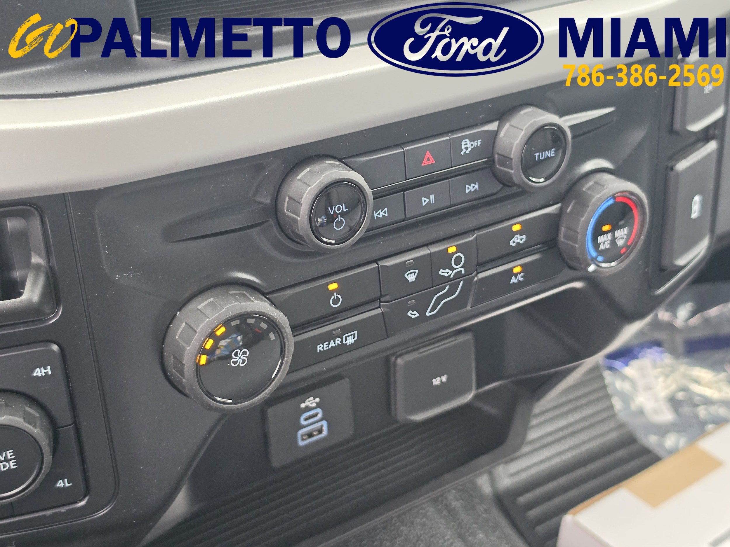 New 2026 Ford F350 XL w/ XL Chrome Package AWD/4WD image 22