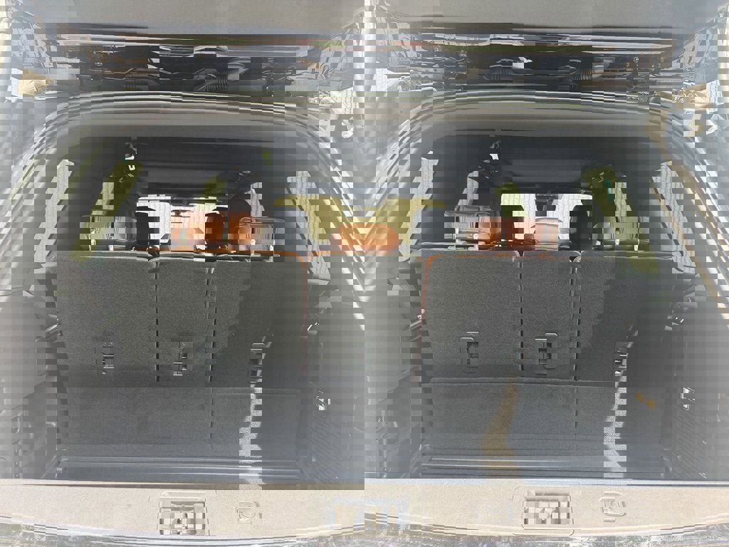 New 2025 Lincoln Navigator Reserve image 18