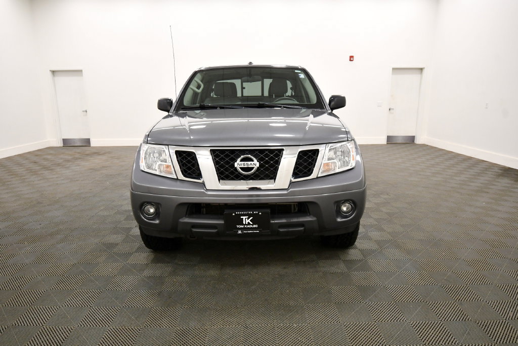 Used 2017 Nissan Frontier SV AWD/4WD image 8