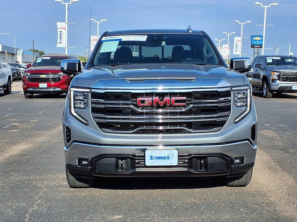 Used 2023 GMC Sierra 1500 SLT RWD image 2