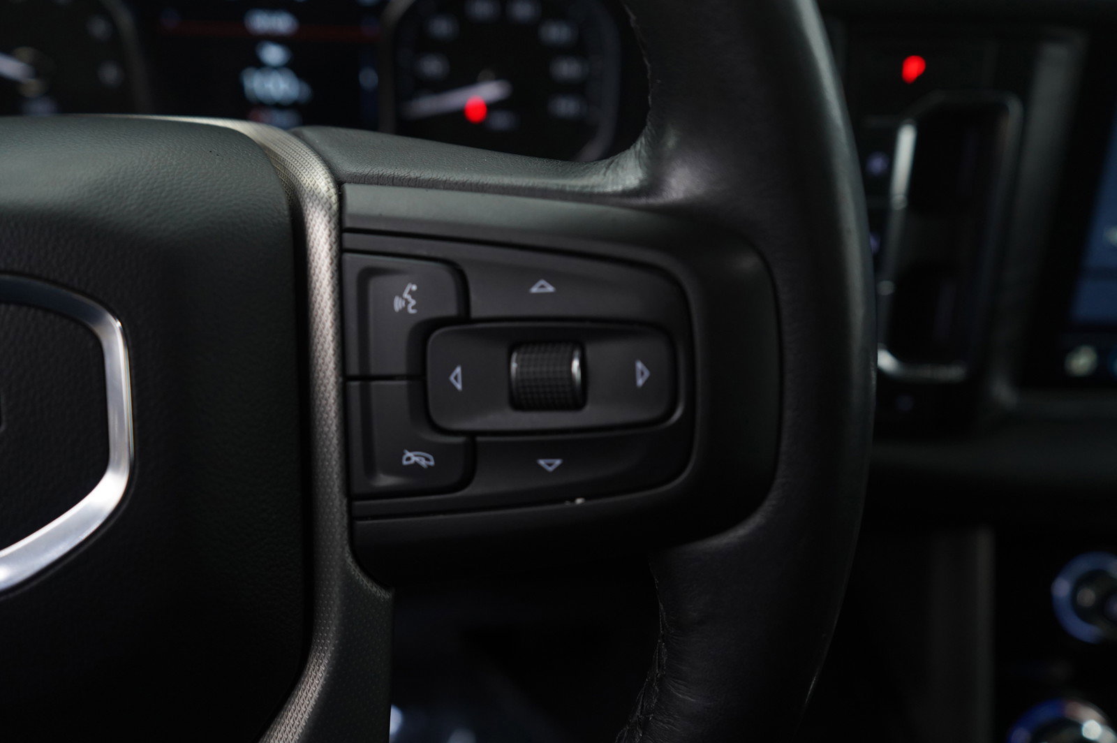 Used 2021 GMC Yukon Denali w/ Denali Ultimate Package image 21