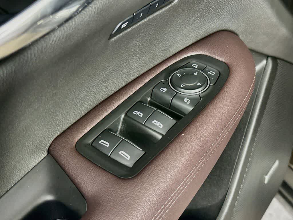 Used 2020 Cadillac XT6 Premium Luxury FWD image 29