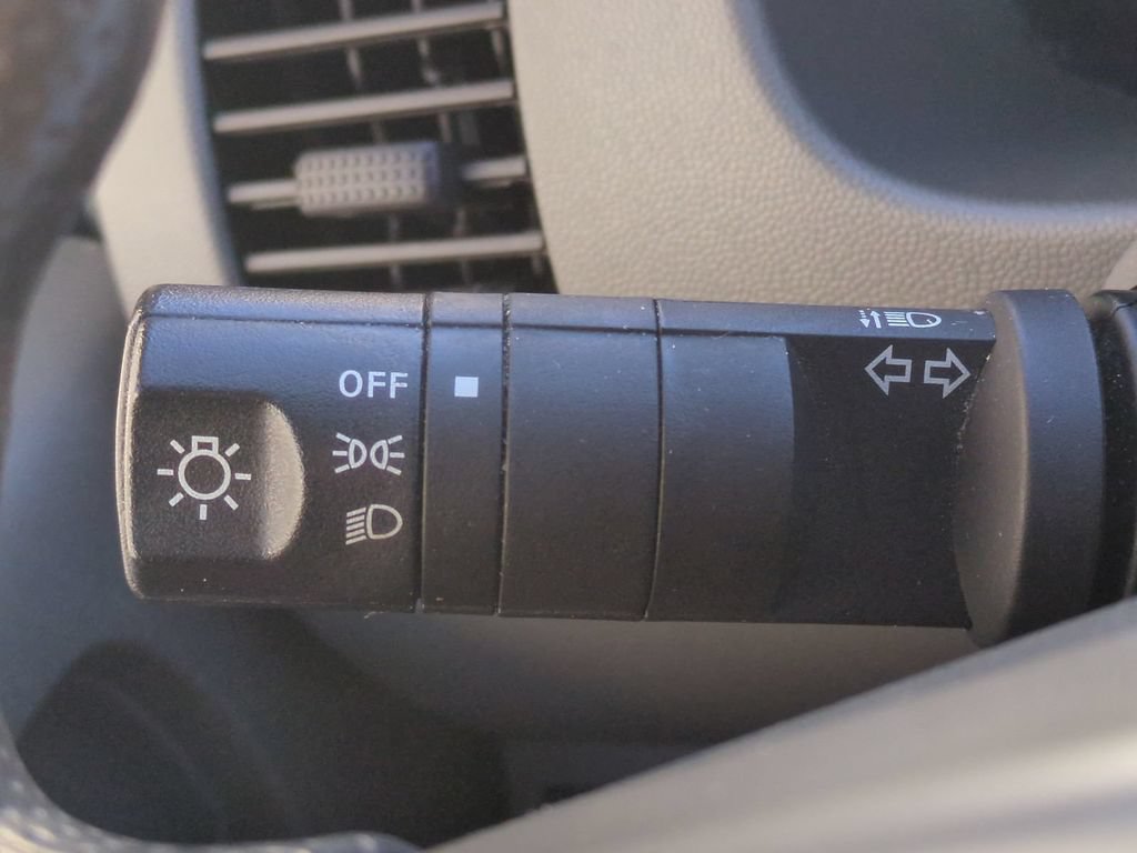 Used 2019 Nissan Frontier SV RWD image 26