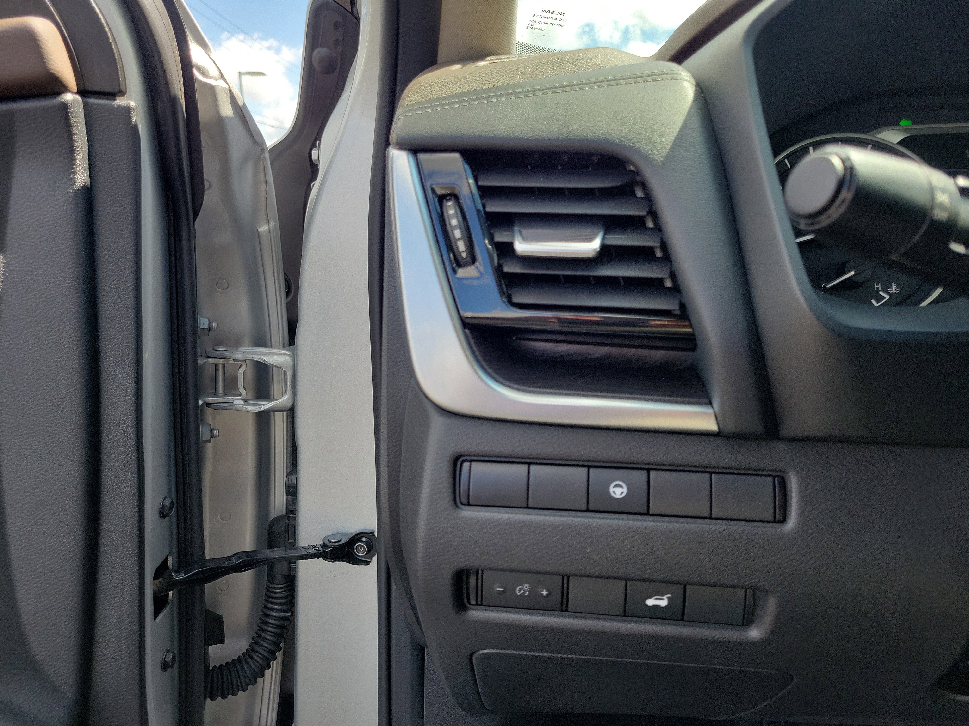 Certified 2021 Nissan Rogue SL w/ Premium Package image 20