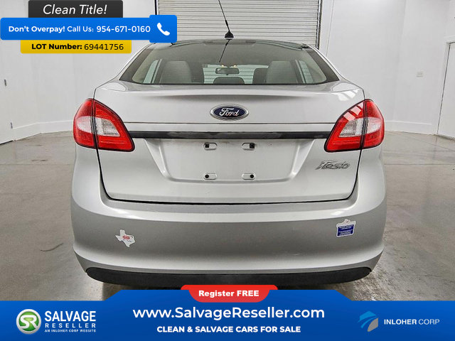 Used 2013 Ford Fiesta S FWD image 8