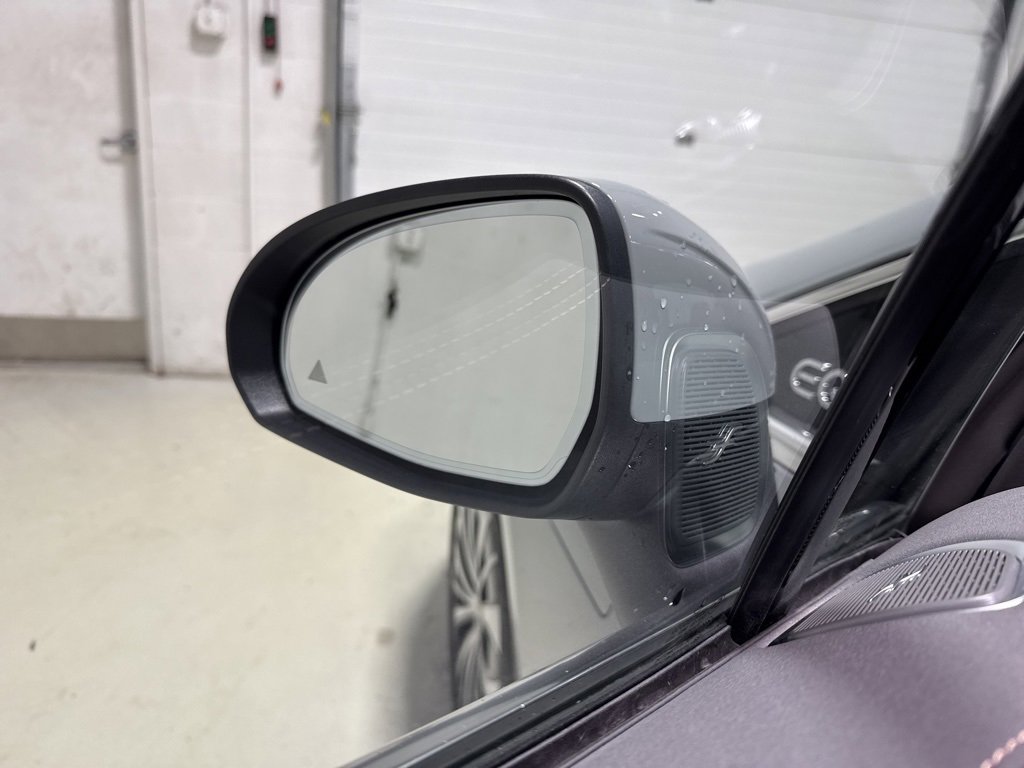 Used 2023 Mercedes-Benz EQE 350+ 4MATIC Sedan w/ Exclusive Trim Package image 14