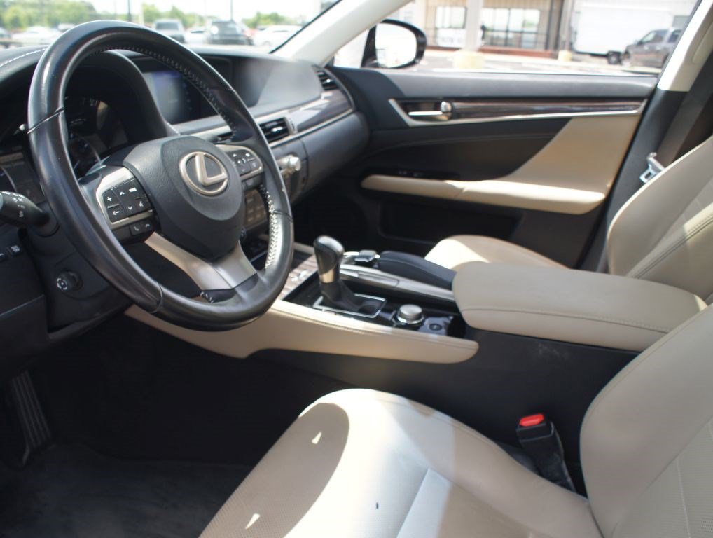 Used 2018 Lexus GS 350 w/ Preferred Accessory Package RWD image 15