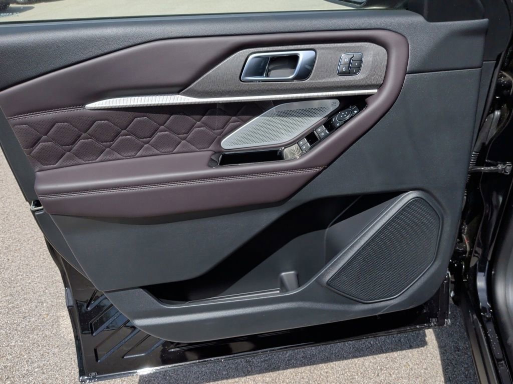 New 2026 Ford Explorer Platinum w/ LUX Leather Package image 11