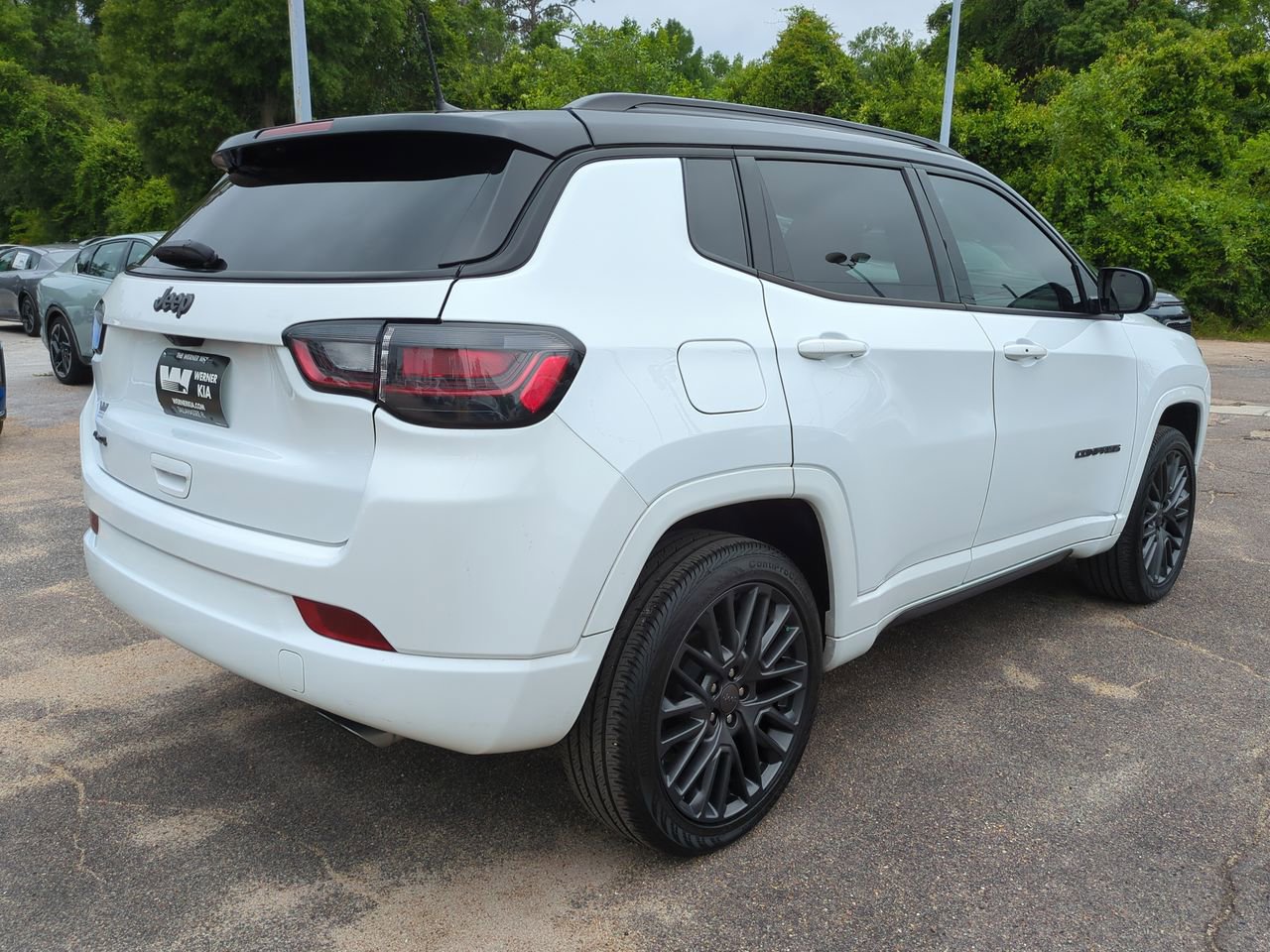 Used 2022 Jeep Compass High Altitude AWD/4WD image 5