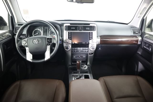 Used 2023 Toyota 4Runner Limited AWD/4WD image 31
