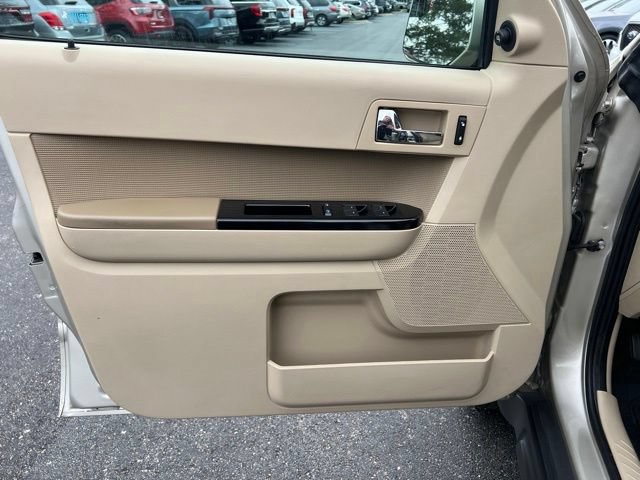 Used 2012 Ford Escape Limited FWD image 22
