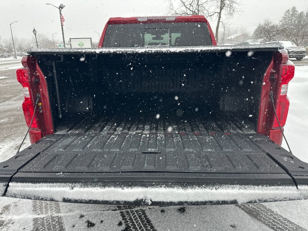 Used 2021 Chevrolet Silverado 1500 High Country w/ Safety Package II image 27