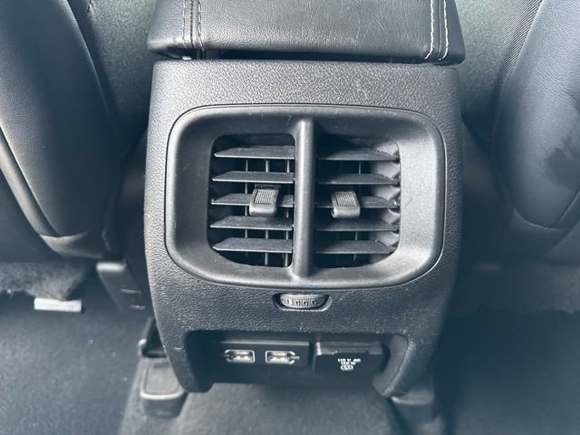 Used 2021 Jeep Cherokee Limited image 14