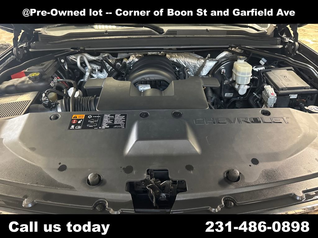 Used 2015 Chevrolet Tahoe LS w/ Max Trailering Package AWD/4WD image 2