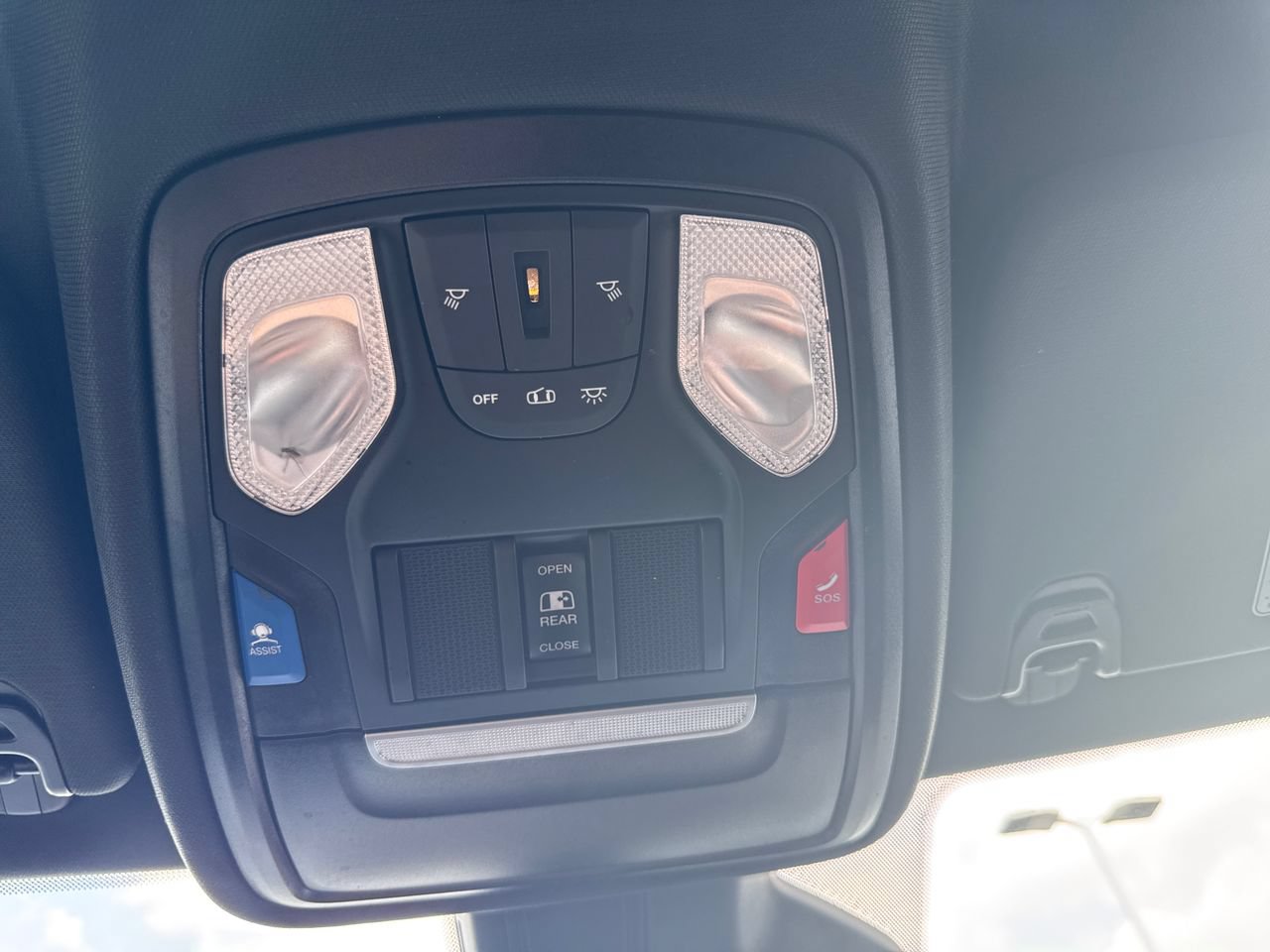 Used 2025 RAM 1500 Big Horn AWD/4WD image 30