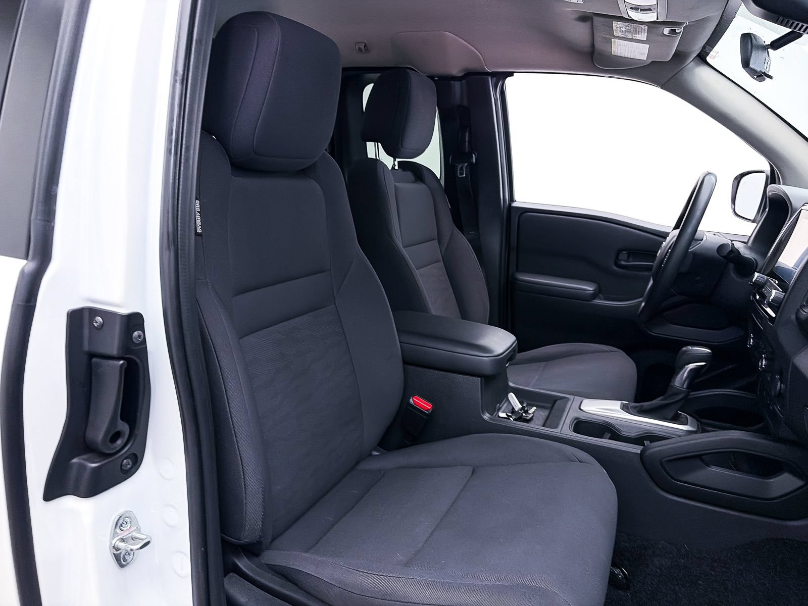 Used 2022 Nissan Frontier S w/ Technology Package RWD image 30