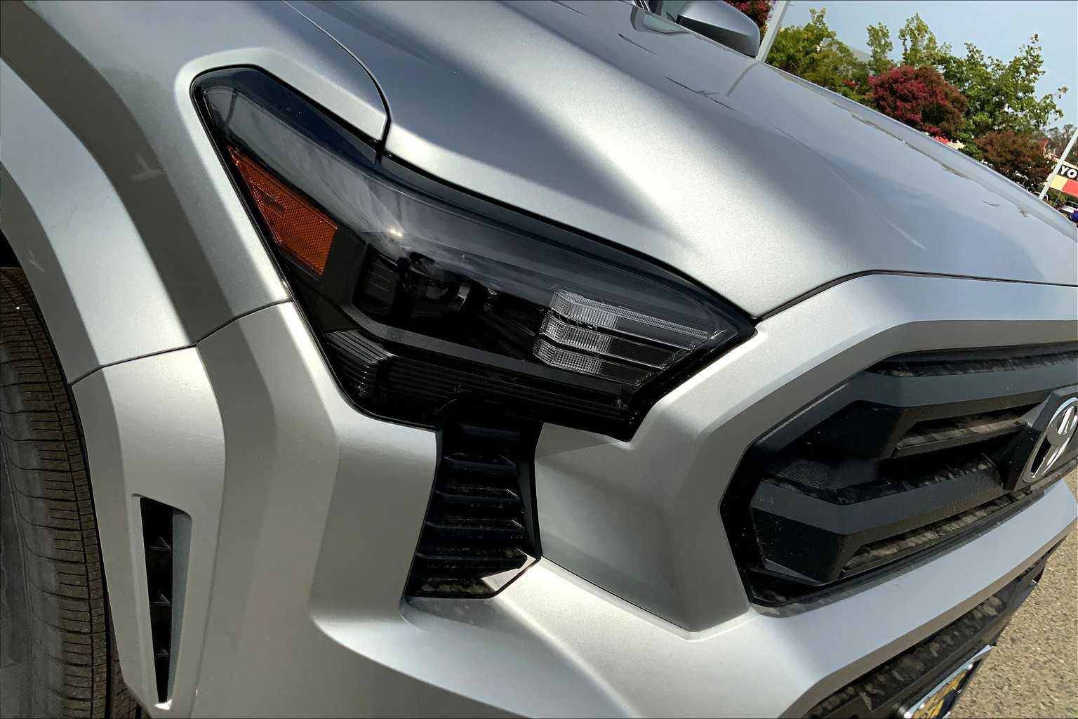 New 2025 Toyota Tacoma SR5 image 13