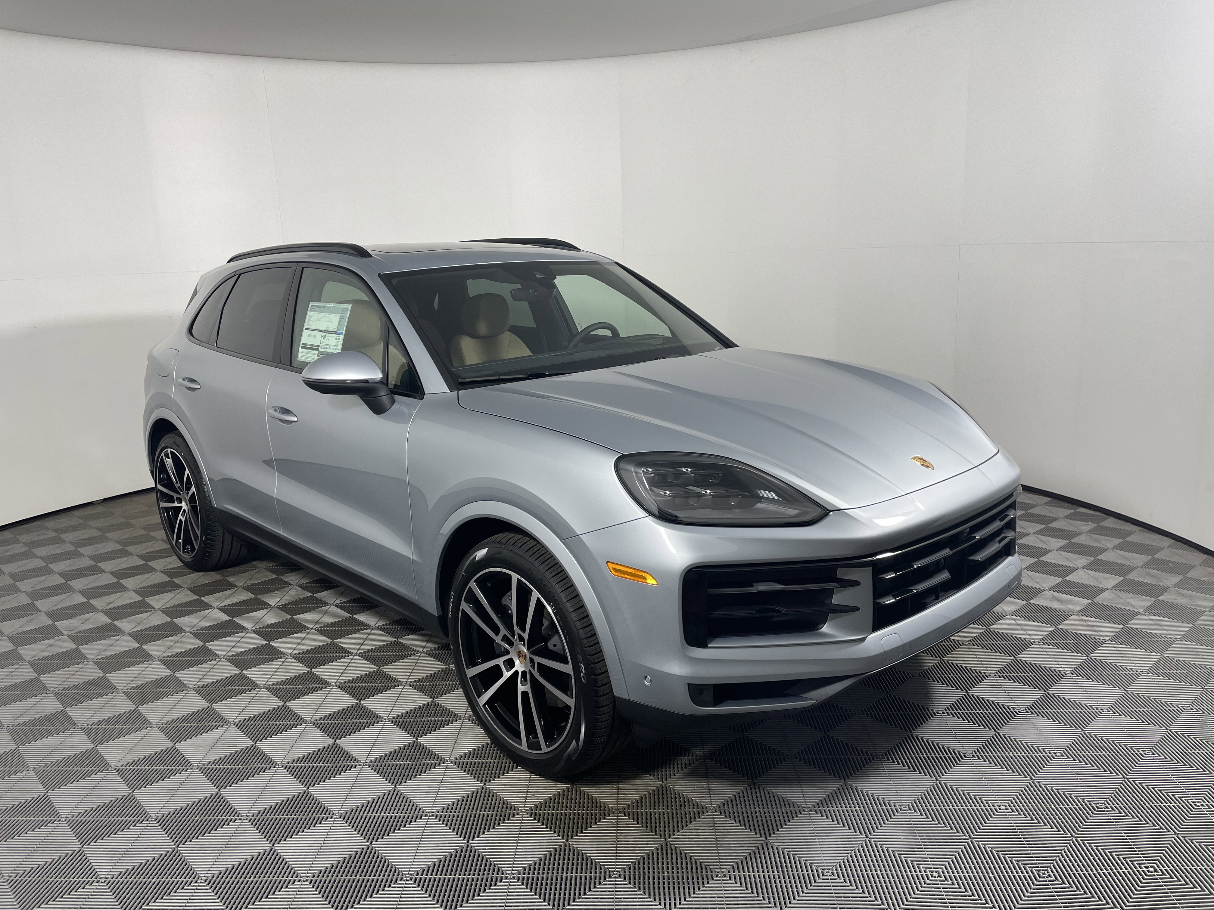 New 2026 Porsche Cayenne image 9