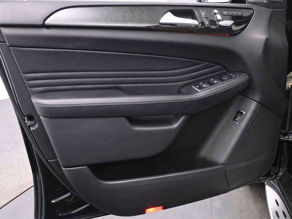 Used 2019 Mercedes-Benz GLE 43 AMG 4MATIC Coupe w/ Premium 3 Package image 13