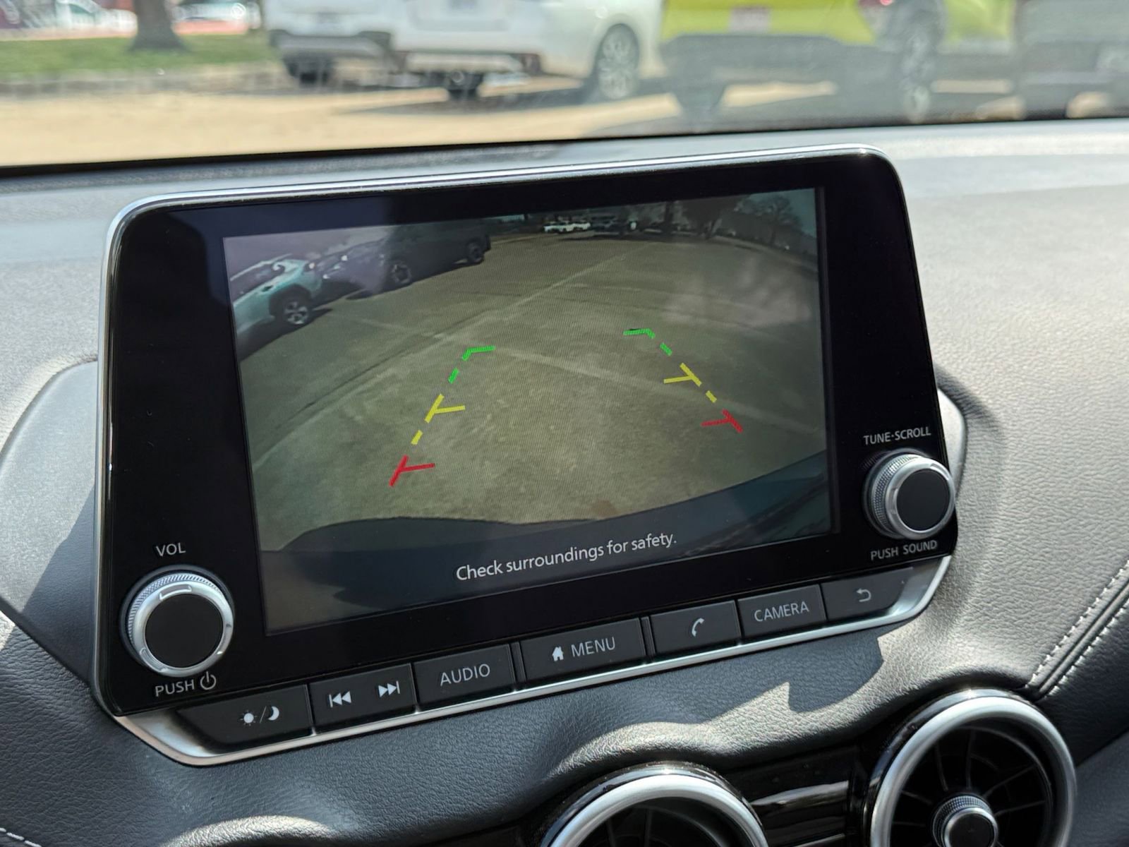 Used 2025 Nissan Sentra SV image 24