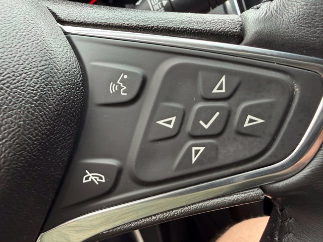 Used 2019 Chevrolet Equinox LT w/ Driver Convenience Package AWD/4WD image 12