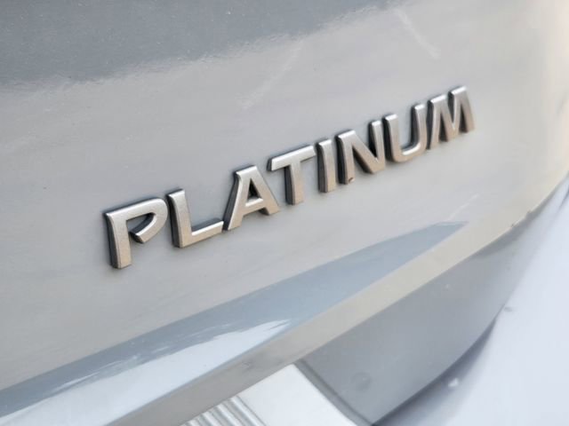 Used 2024 Nissan Rogue Platinum w/ Platinum Premium Package FWD image 10