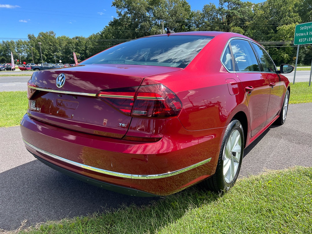 Used 2018 Volkswagen Passat 2.0T SE w/ SE Lighting Package FWD image 7
