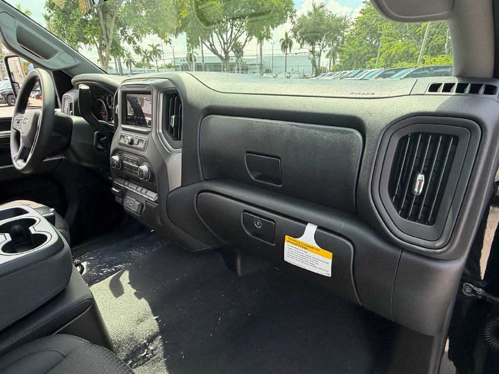 New 2026 Chevrolet Silverado 2500 Custom w/ Custom Blackout Package RWD image 16