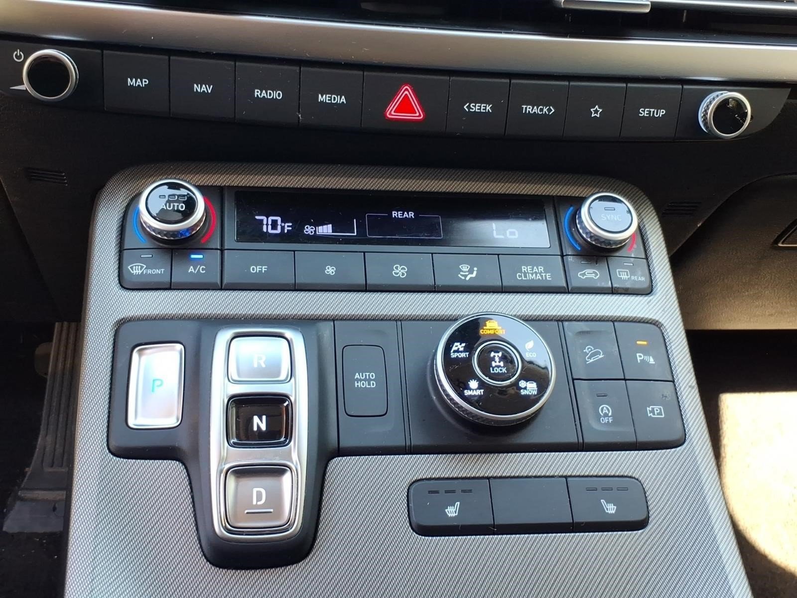 Used 2025 Hyundai Palisade SEL AWD/4WD image 14