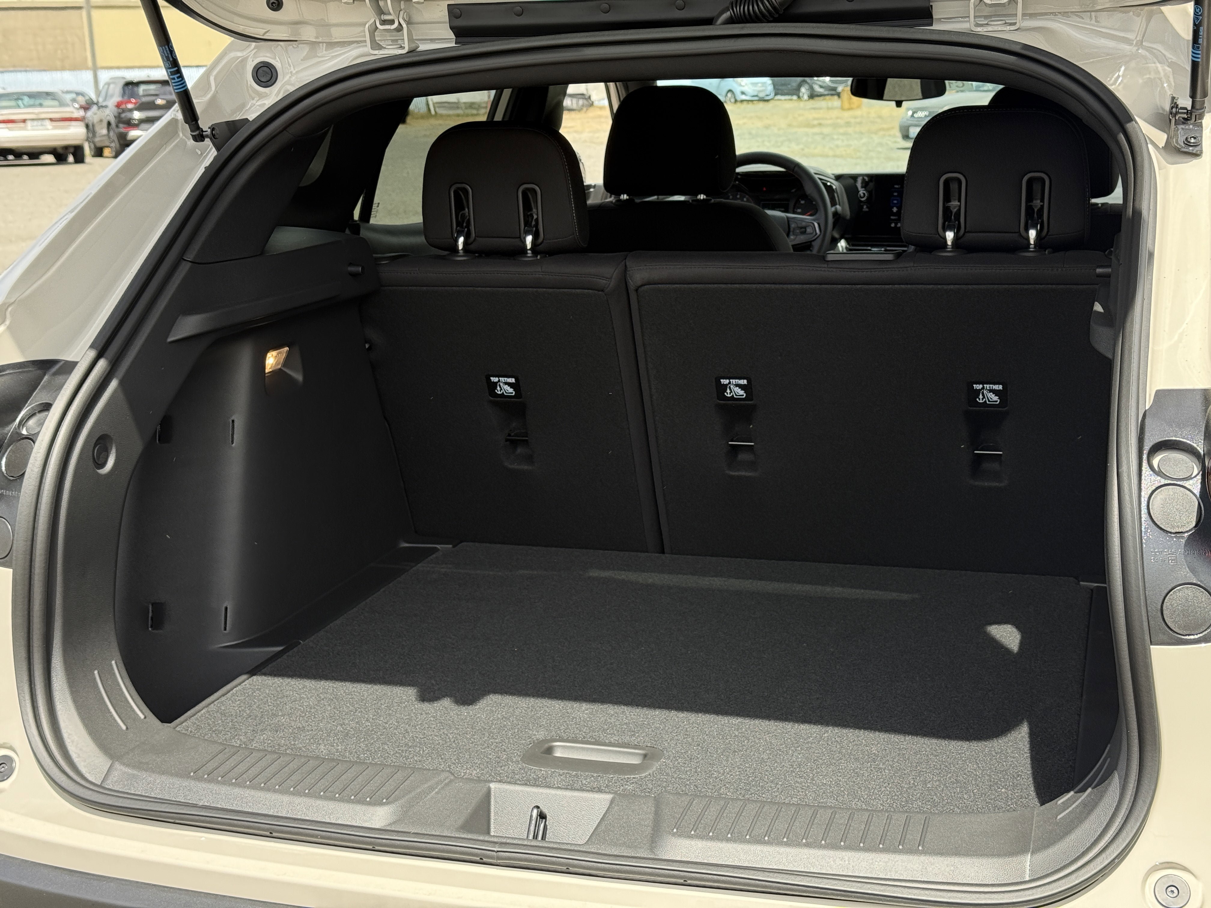 New 2026 Chevrolet Trax RS w/ Driver Confidence Package FWD image 31