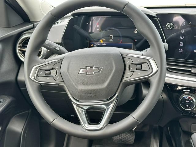 New 2026 Chevrolet Trax ACTIV w/ Sunroof Package FWD image 7
