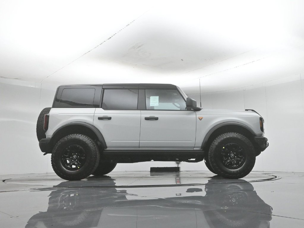 New 2026 Ford Bronco Badlands w/ Wildtrak Package AWD/4WD image 46