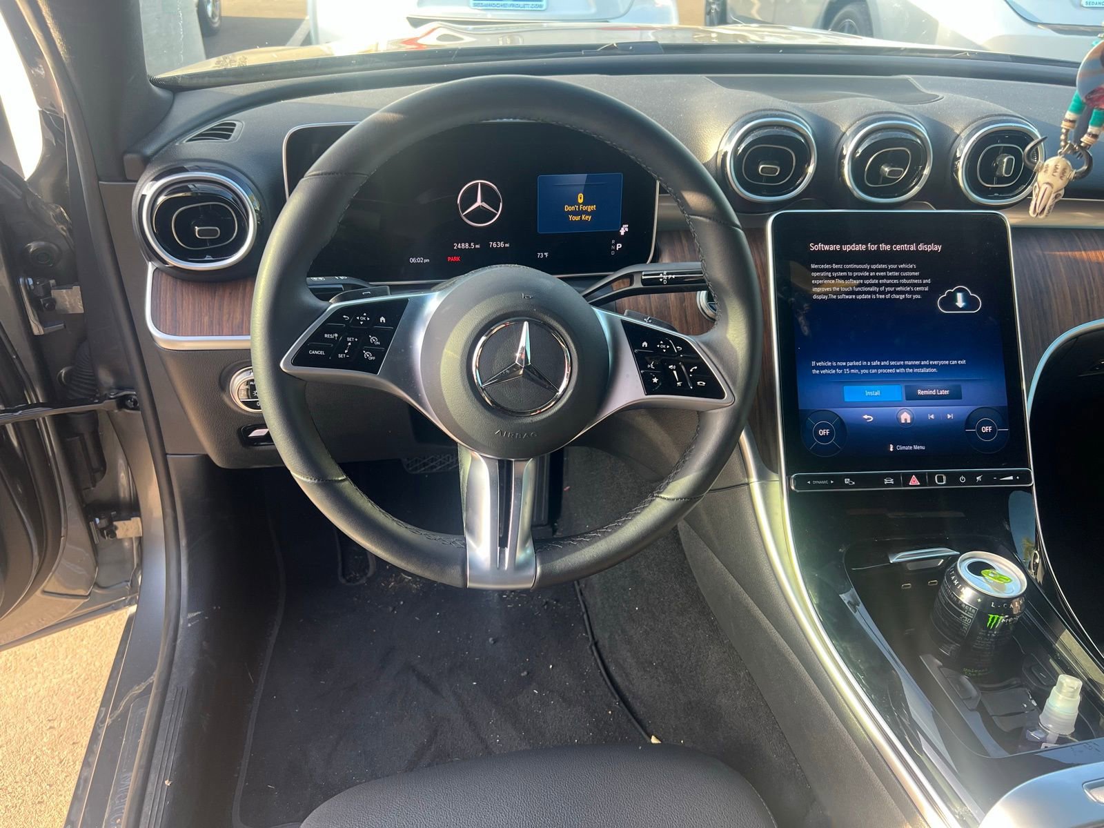 Used 2025 Mercedes-Benz C 300 4MATIC Sedan image 7