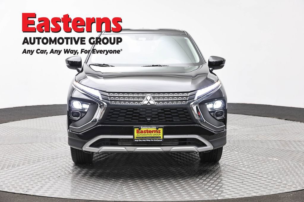 Used 2024 Mitsubishi Eclipse Cross SEL AWD/4WD image 2