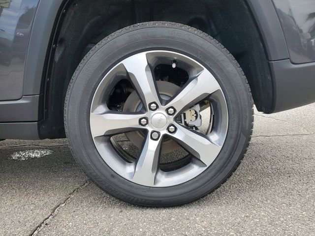 New 2026 Jeep Grand Cherokee Limited RWD image 12