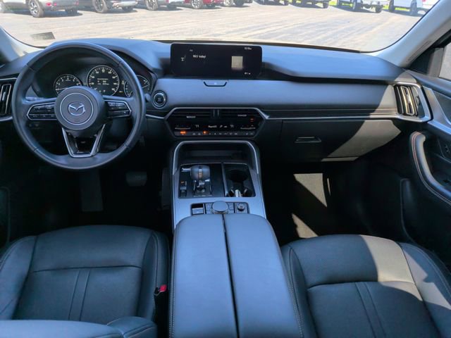 Used 2024 MAZDA CX-90 3.3 Turbo w/ Preferred Package AWD/4WD image 2