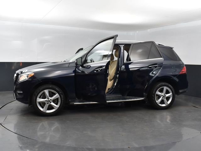 Used 2018 Mercedes-Benz GLE 350 w/ Premium 1 Package image 25