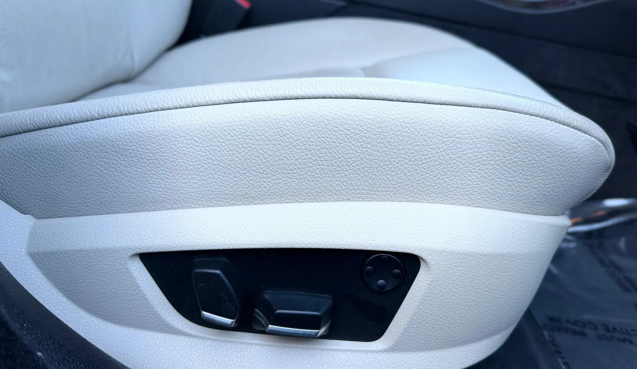 Used 2013 BMW 528i Sedan RWD image 39