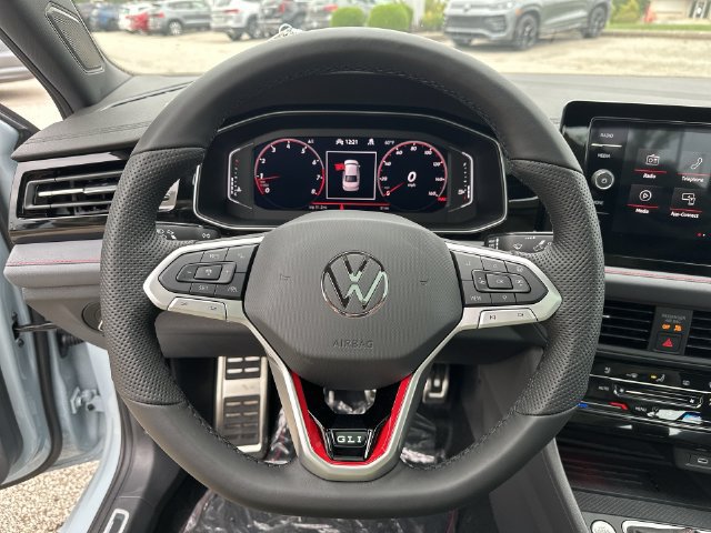 New 2026 Volkswagen Jetta GLI Autobahn FWD image 21