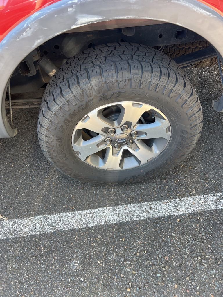 Used 2014 Ford F150 FX4 w/ Equipment Group 401A Mid AWD/4WD image 10