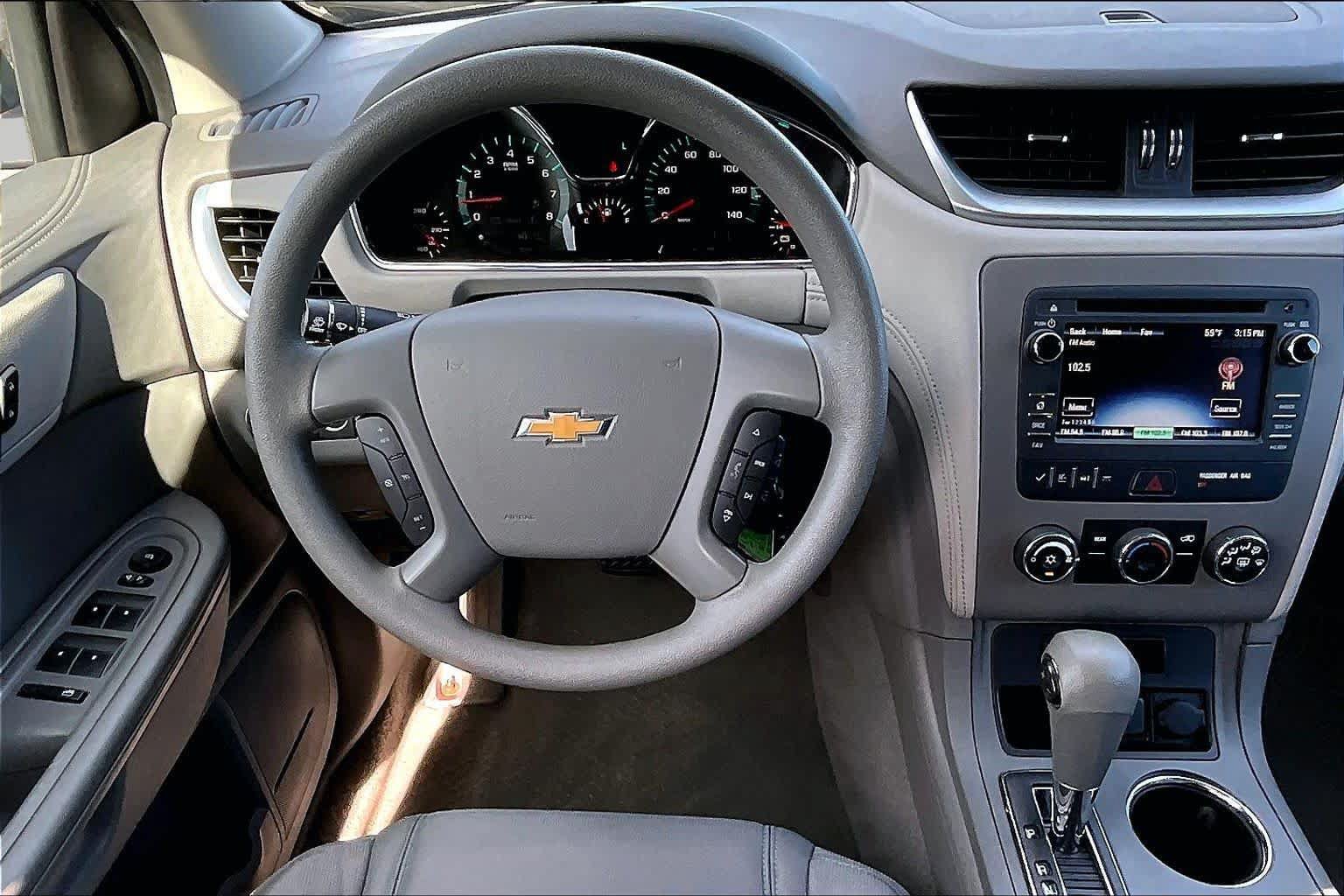 Used 2017 Chevrolet Traverse LS FWD image 6