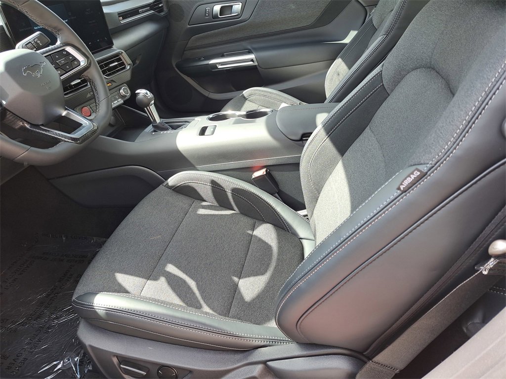 New 2025 Ford Mustang Coupe image 12